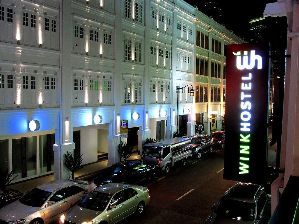 Hotel Wink At Mosque Street Singapore 2*,