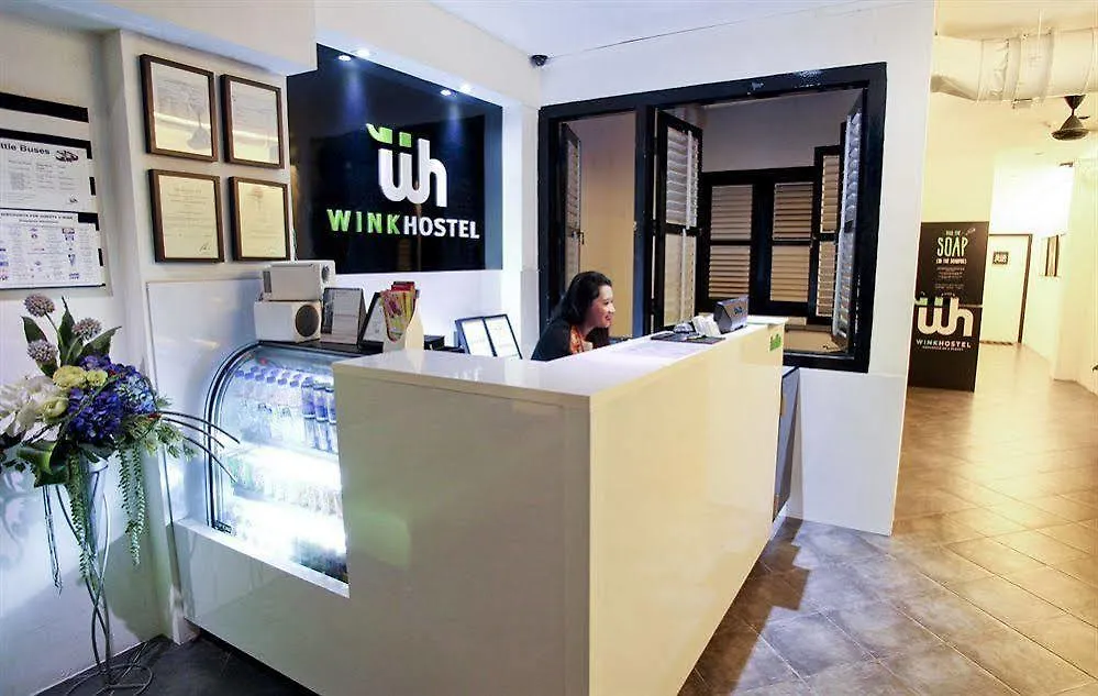 Hotel Wink At Mosque Street Singapore Hotel a capsule